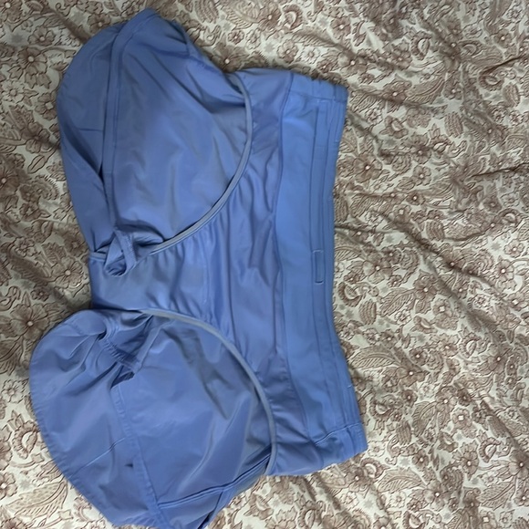 Size 14 Lululemon Shorts - Picture 5 of 6